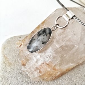 Rutilated-quartz-silver-necklace
