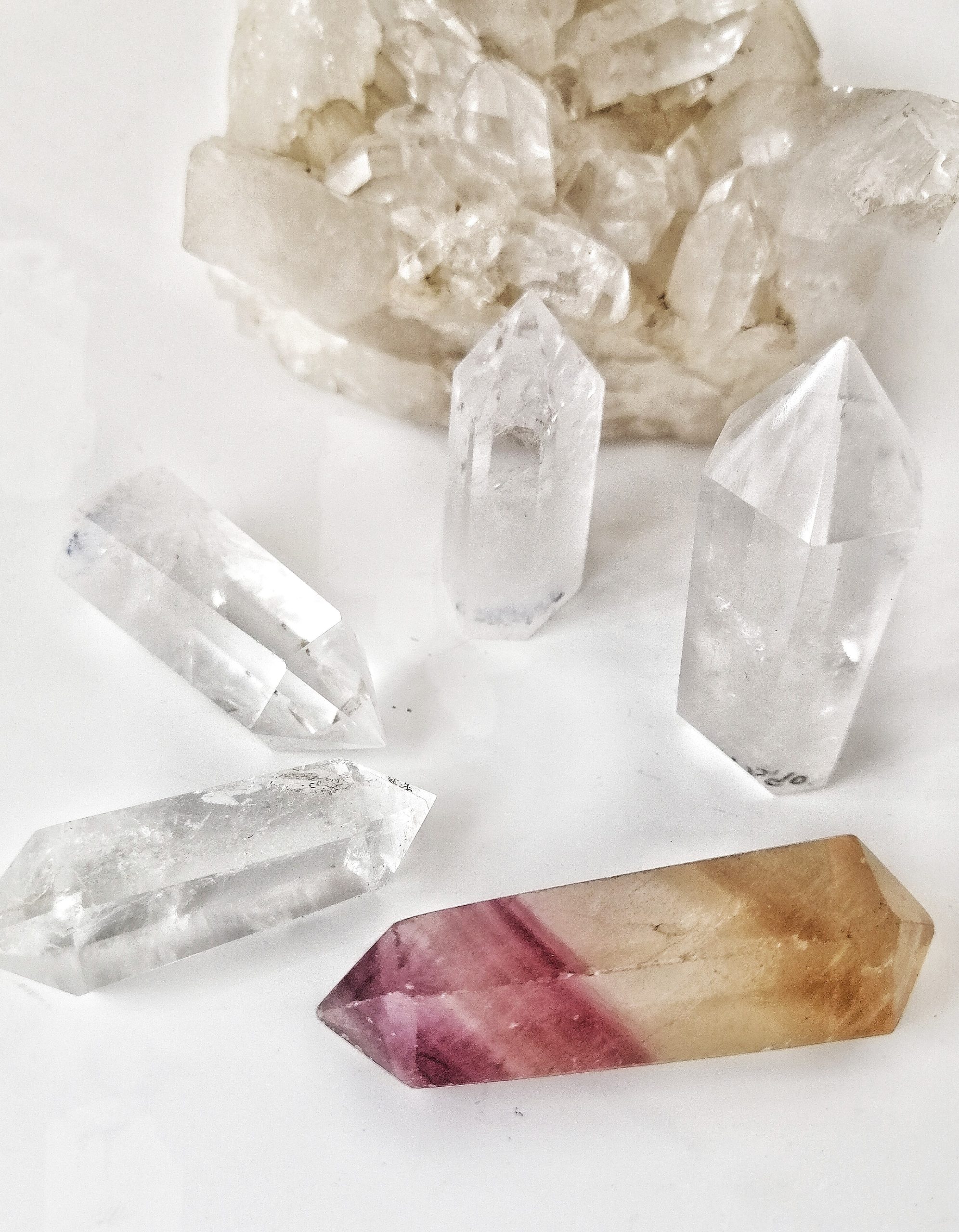crystal-quartz-minerals